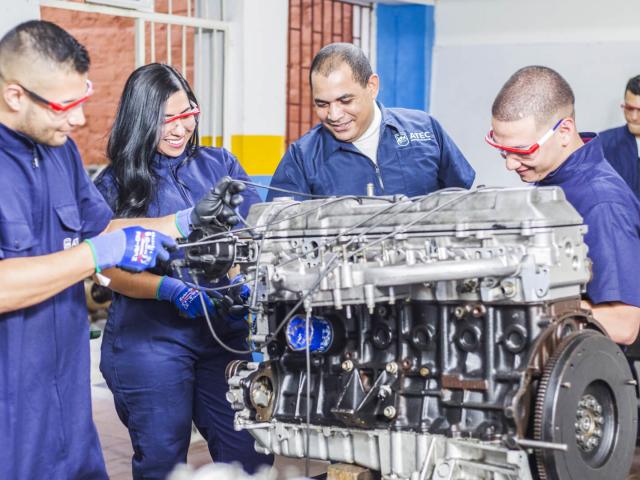 Tecnología en Mecánica Automotriz