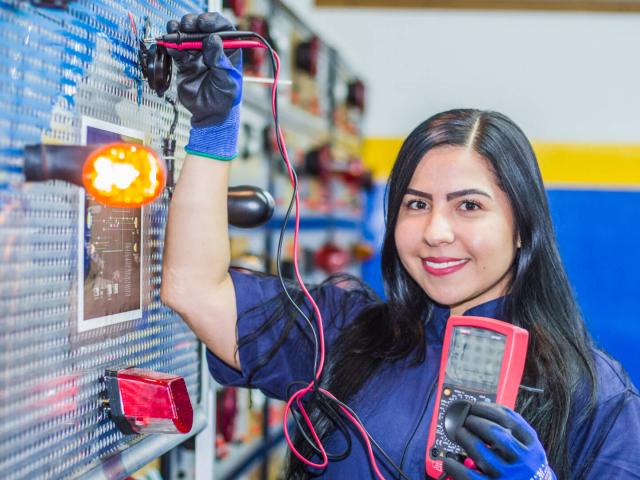 Tecnica laboral electricidad vehículos