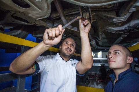 Prácticas de autos